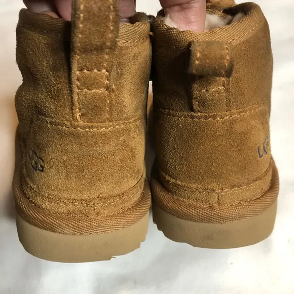UGG Neumel kids chestnut suede fur lined winter boots