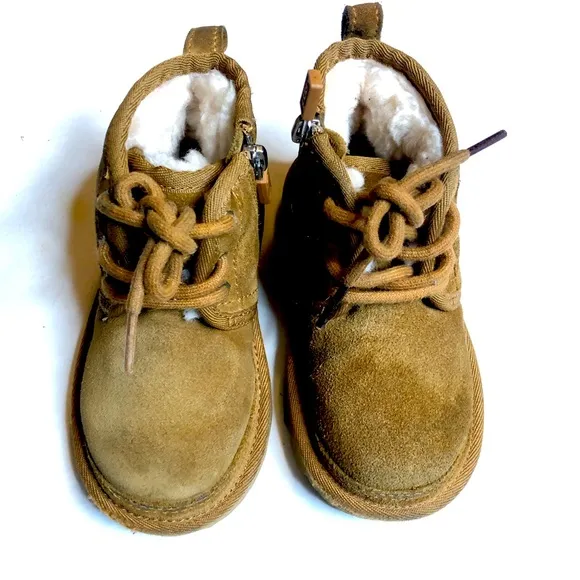 UGG Neumel kids chestnut suede fur lined winter boots