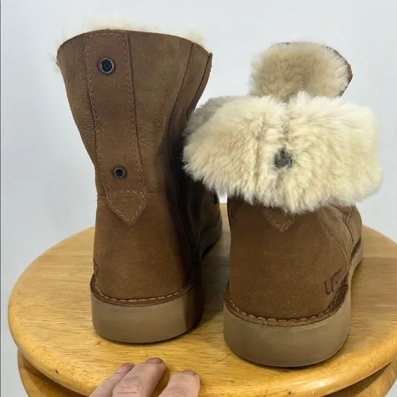 UGG Quincy,  soft sheepskin lined combat winter boot 9.5