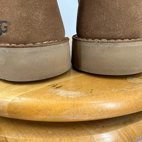 UGG Quincy,  soft sheepskin lined combat winter boot 9.5