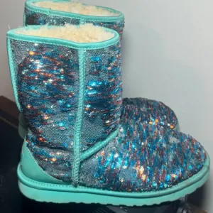 UGG sequin boots - 8