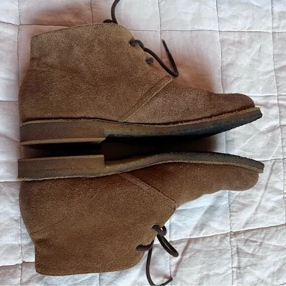 UGG Tan Suede Lace Up Boots - Mens 7