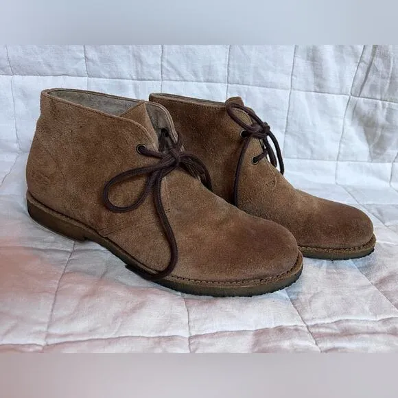 UGG Tan Suede Lace Up Boots - Mens 7