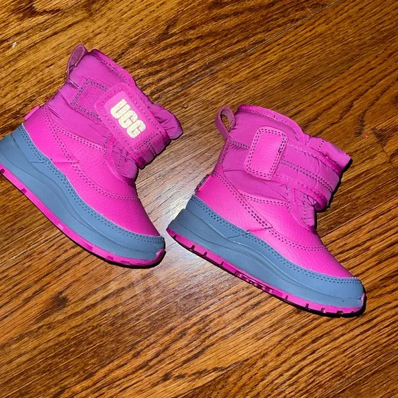 UGG Toddler Winter Boots