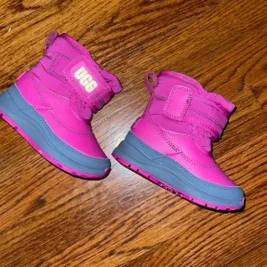 UGG Toddler Winter Boots