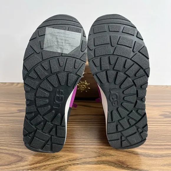 UGG Turlock Waterproof Insulated Snow Boots Purple Size Girls Size 5 Sn 1103505K