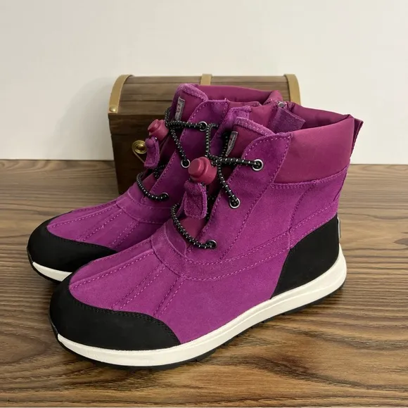UGG Turlock Waterproof Insulated Snow Boots Purple Size Girls Size 5 Sn 1103505K