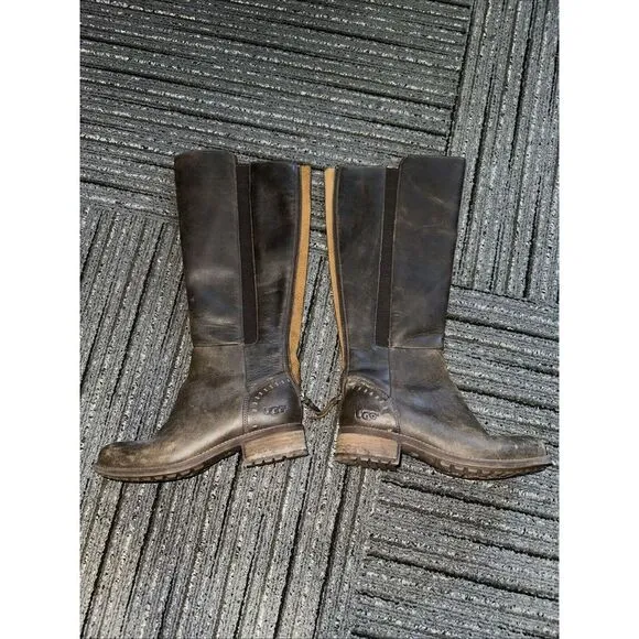 UGG Vinson Tall Women's Leather Boot Stout Color Back Zip Wool Insole Size 7