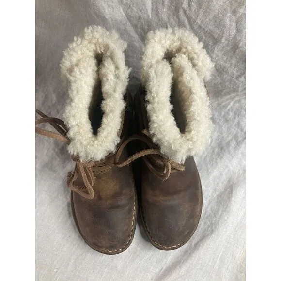 UGG WOMEN'S BROWN LEATHER LINED 1001815 CASPIA ANKLE BOOTS SIZE 5