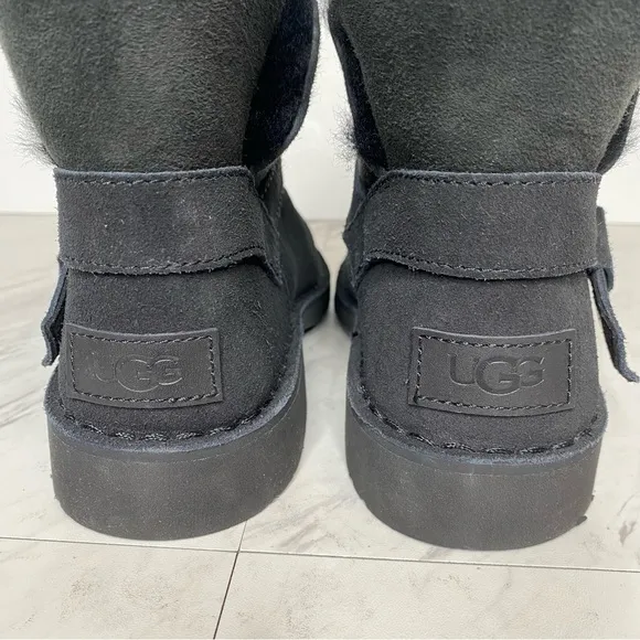UGG Zariyah Black Suede Winter Boot 6