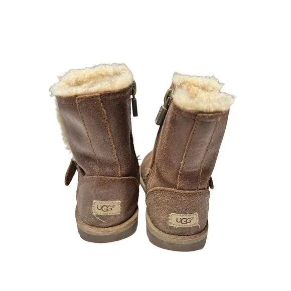 UGG Kids Brown with Sheepskin Winter Girls Toddler Boots size 7