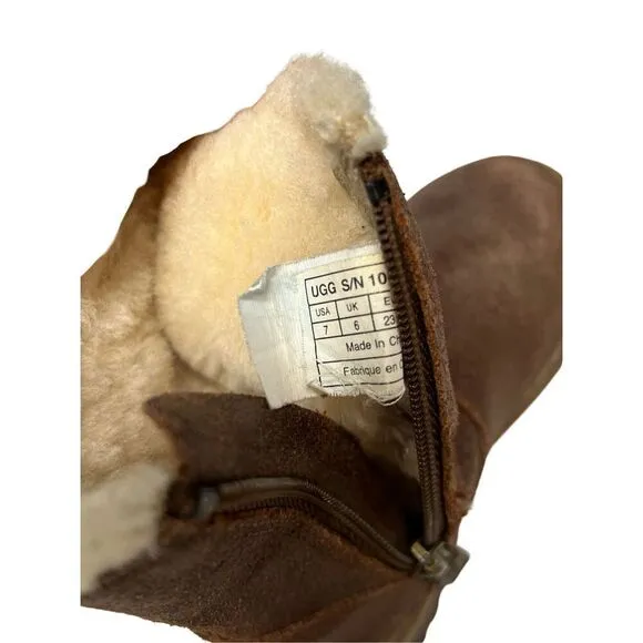 UGG Kids Brown with Sheepskin Winter Girls Toddler Boots size 7