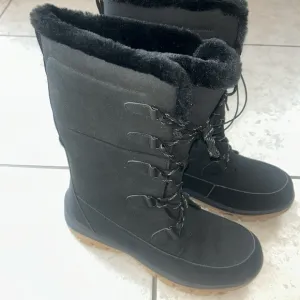 Universal Thread Warmest Faux Fur Winter Boots
