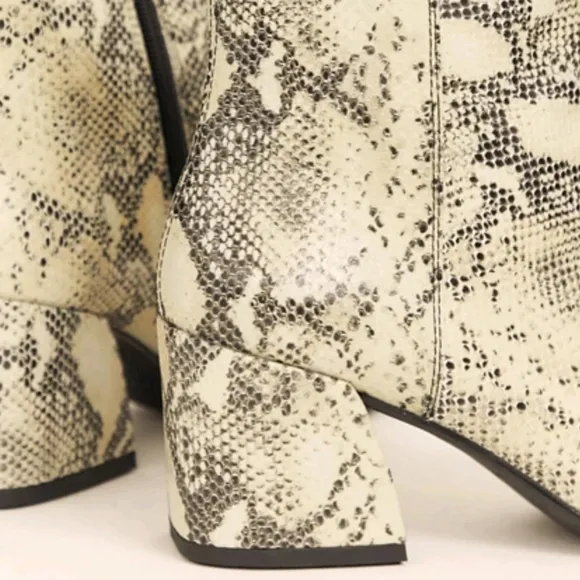 Vagabond New Olivia Leather Snakeskin Ankle Booties Womens Size 41 US 9.5‎