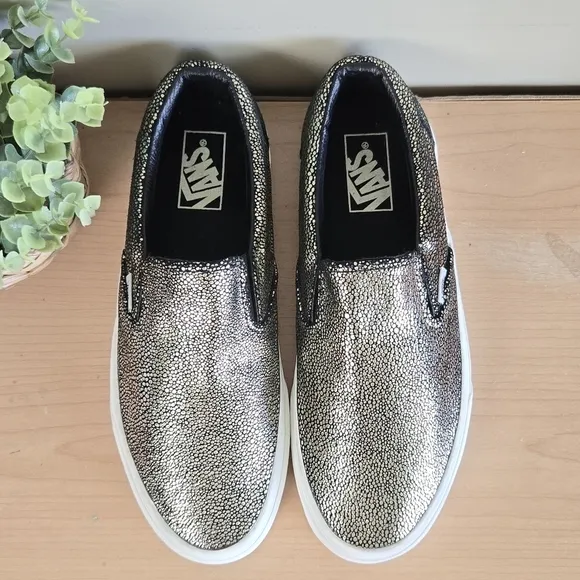 Vans 8 NEW Classic Slip On Metallic Gold Dots Low Top Sneakers SK8 Shoes 9.5