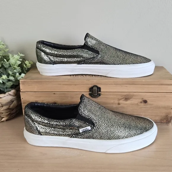 Vans 8 NEW Classic Slip On Metallic Gold Dots Low Top Sneakers SK8 Shoes 9.5