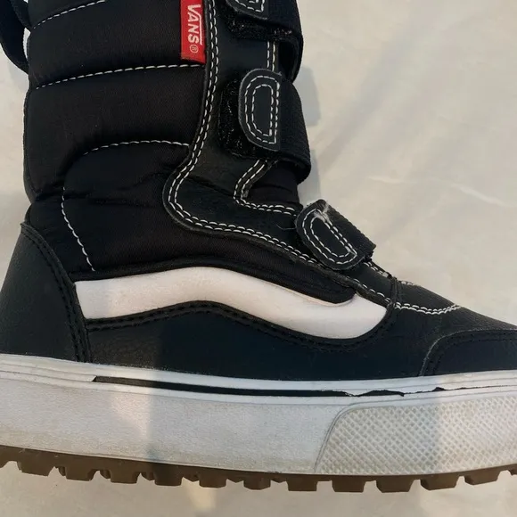VANS Cruiser V Vansguard MTE - Kids Snow Boots - Black / White Toddler Size 12