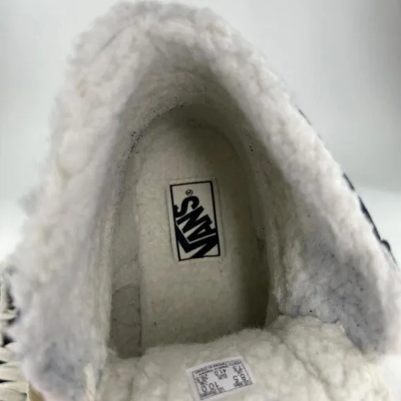 Vans Sk8-Hi Sherpa Cozy Hug Parisian Night Sneakers US 8.5 Blue High-Top Shoes