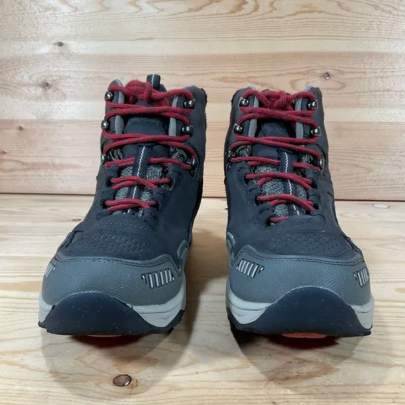 Vasque Breeze AT UltraDry Hiking Boots # 7250WaterproofSize Kids 5Brown/Red