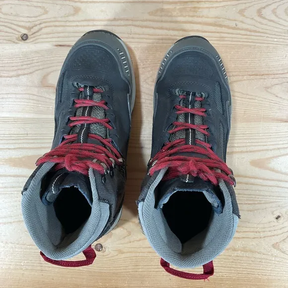 Vasque Breeze AT UltraDry Hiking Boots # 7250WaterproofSize Kids 5Brown/Red