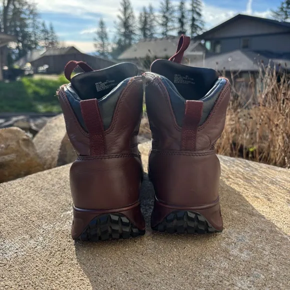 Vasque Men's Gore-Tex Hiking Leather Waterproof Boots Size 10 1/2 Red Br…
