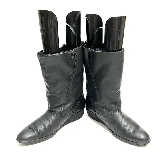 Vintage 1980s black leather side zip snap top faux fur lined snow boots