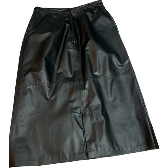 Vintage 80’s Saks Fifth Avenue Black Leather Below The Knee Straight Lined Skirt