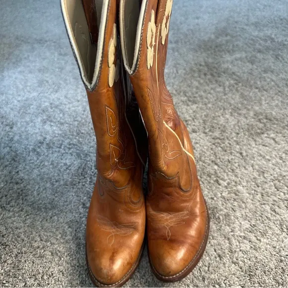 Vintage Acme Flower Brown Leather Stacked Heel Western Cowboy Boots 7.5 Daisy