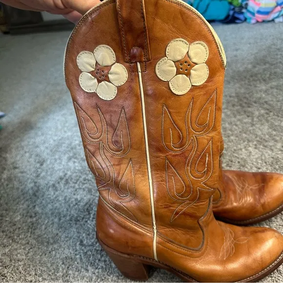 Vintage Acme Flower Brown Leather Stacked Heel Western Cowboy Boots 7.5 Daisy