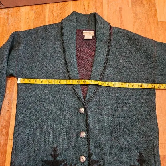 Vintage Coldwater Creek Wool Green Equestrian Cowichan Cardigan Sweater Medium