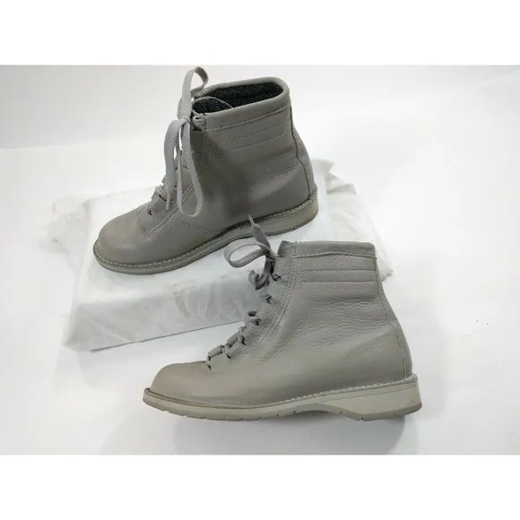Vintage Danner Womens Gray Gore-tex Hiking 6 M
