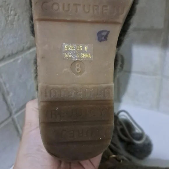 Vintage Juicy Couture Y2k Fur Boots size 8