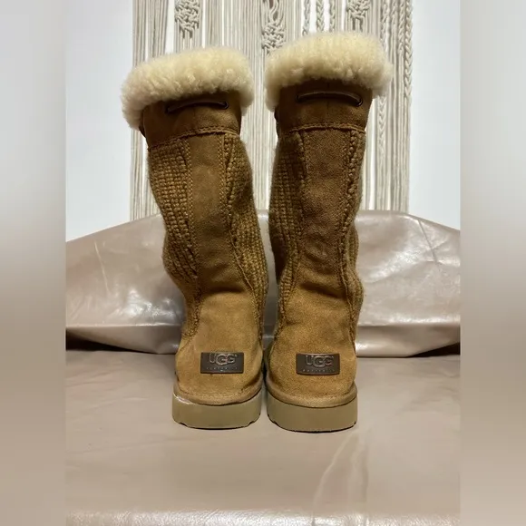 Vintage Ugg Australia Suburb Crochet 5921 chestnut Tan Mid Calf Boots size 4