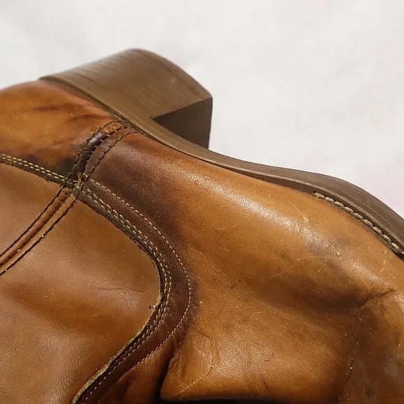 VINTAGE WESTERN BOOTS 9.5D Mens Rich Brown Tan Heeled Cowboy Equestrian Fall
