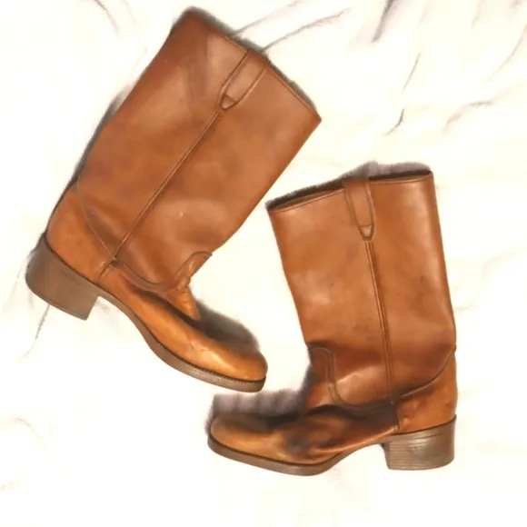 VINTAGE WESTERN BOOTS 9.5D Mens Rich Brown Tan Heeled Cowboy Equestrian Fall