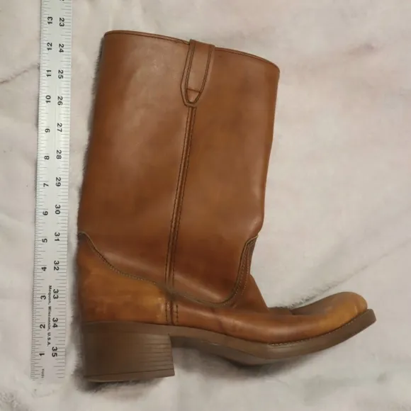 VINTAGE WESTERN BOOTS 9.5D Mens Rich Brown Tan Heeled Cowboy Equestrian Fall