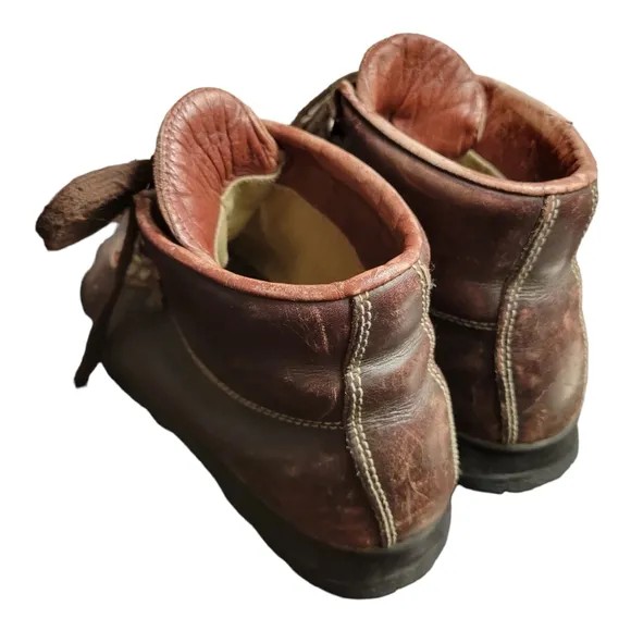 Vintage Womens Hiking Boots By Vasque/Genuine Cow Hide Lace Up Boots Size 8M