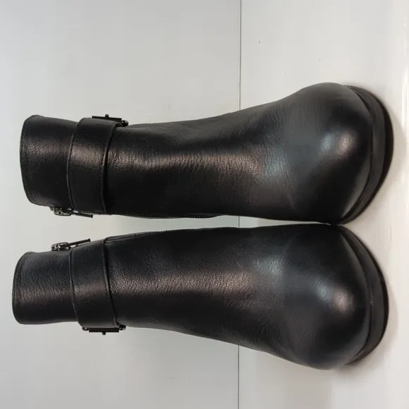 Vionic Alison Black Leather Ankle Bootie boots womans size 9W. EU 41