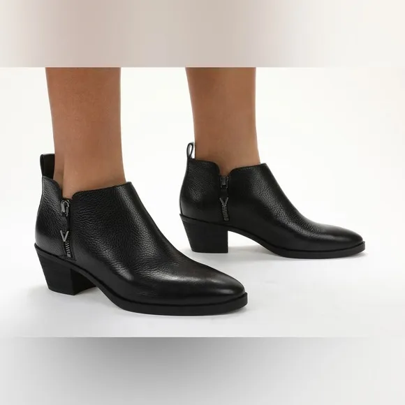 VIONIC Cecily Ankle Boot Waterproof Black Leather  Booties women’s Shoes Sz 8.5