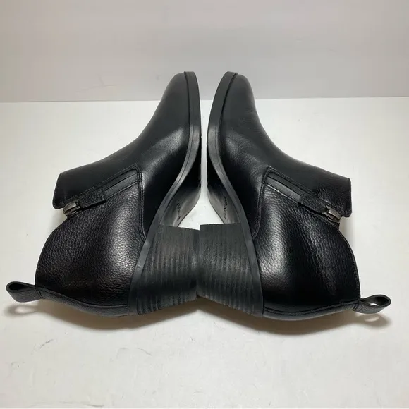 VIONIC Cecily Ankle Boot Waterproof Black Leather  Booties women’s Shoes Sz 8.5