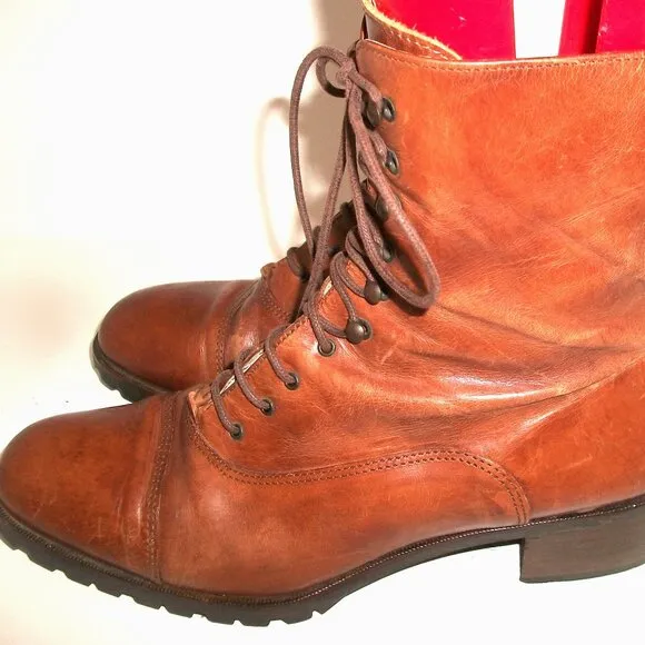 Vtg '90s Joan &amp; David Aged Caramel-Leather Low-Heel Lace-Up Boots 10M 40M FAB!