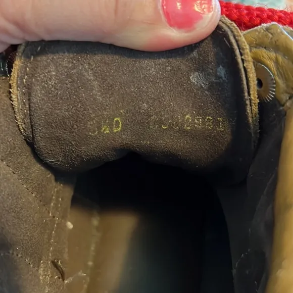 VTG COLORADO RED LACE MOUNTAIN HIKING BOOTS