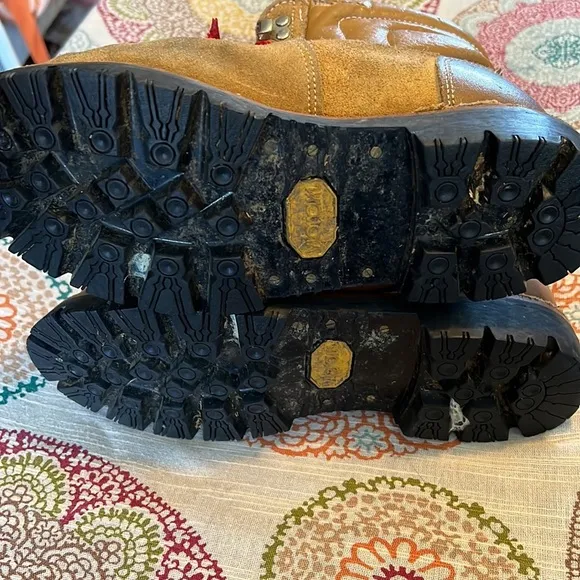 VTG COLORADO RED LACE MOUNTAIN HIKING BOOTS