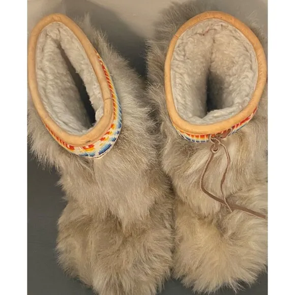 Vtg Cougars Shaggy Fur Apres YETI WINTER BOOTS Rainbow Trim Native Canada Made