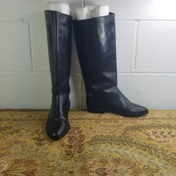 Vtg Etienne Aigner black leather riding boots
