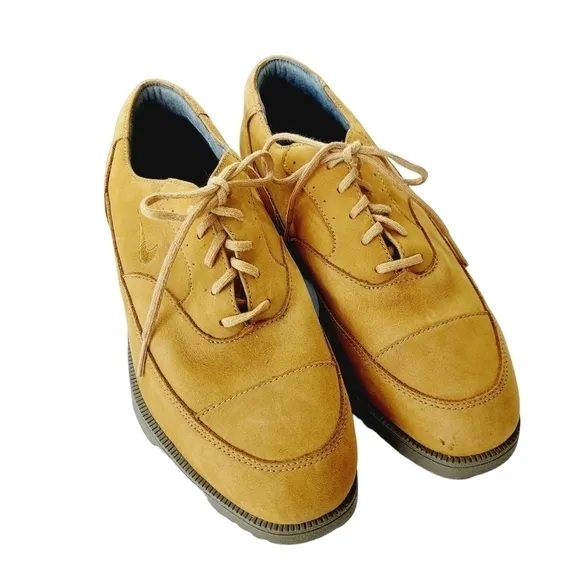 VTG Nike Air Mens Golf Shoes Metal Spike Nubuck Brown Waterproof Size 6 M 90's