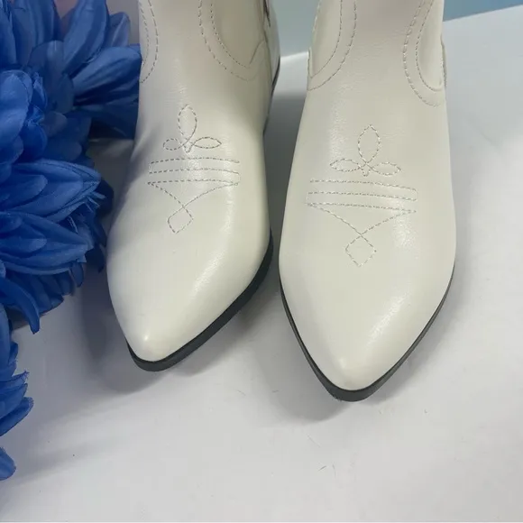 🤠WINTER WHITE WESTERN BOOTS