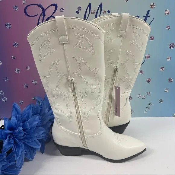 🤠WINTER WHITE WESTERN BOOTS
