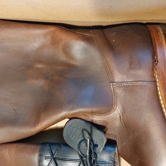 Wolverine Brown Leather Boots Womens