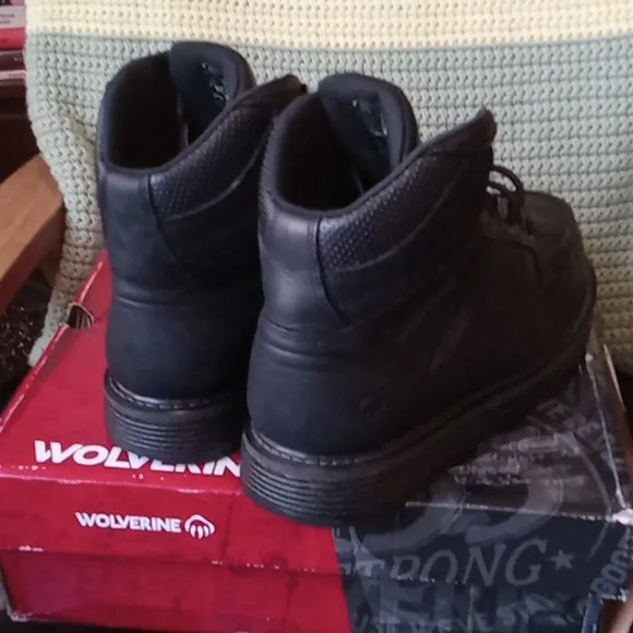 Wolverine men's boots-SLIGHTY USED